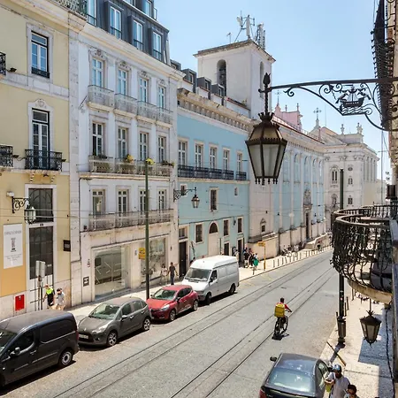 Chiado Urban *