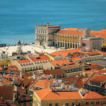 Апартаменты Chiado Urban *
