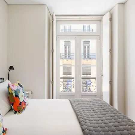 Chiado Urban Лиссабон